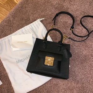 MICHAEL KORS Black Saffiano Crossbody Bag
